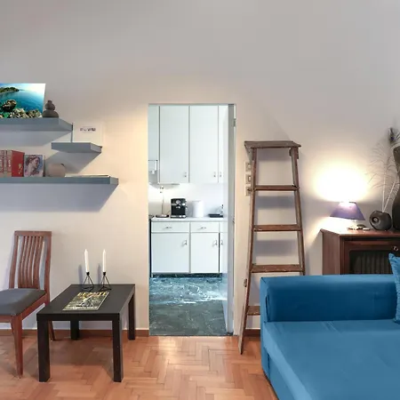 Διαμέρισμα Pagrati With Park View Balcony - Opp Pangrati Grove Αθήνα