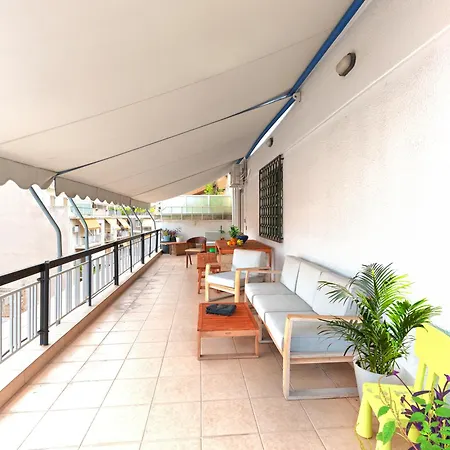 Pagrati With Park View Balcony - Opp Pangrati Grove Διαμέρισμα Αθήνα